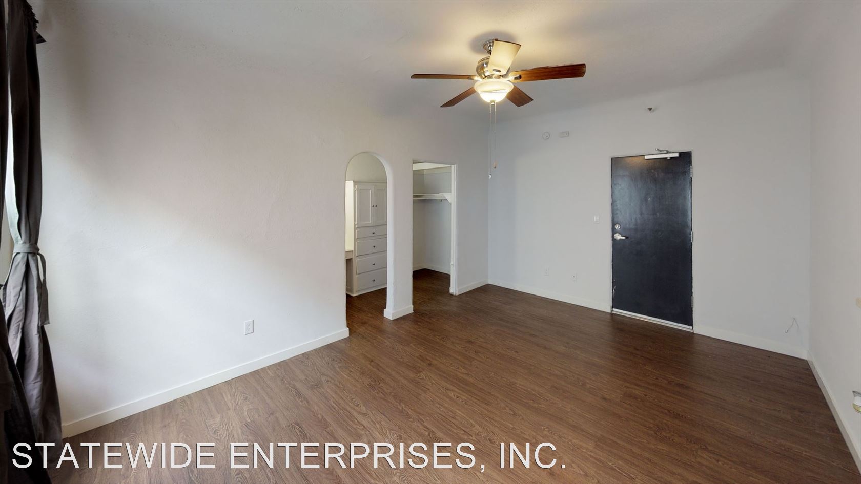 No Caption